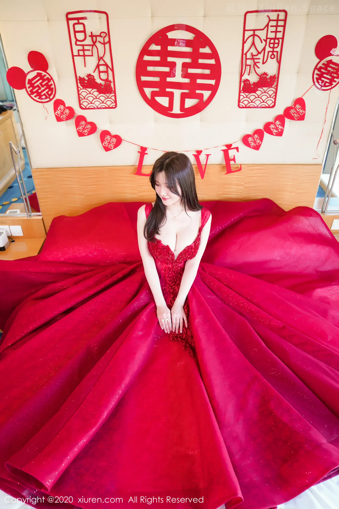 图片[5]-[XiuRen秀人网]VOL.2058 女神糯美子Mini私房新娘主题情趣内衣露丰乳肥臀极致诱惑写真116P-秀人网官方网站
